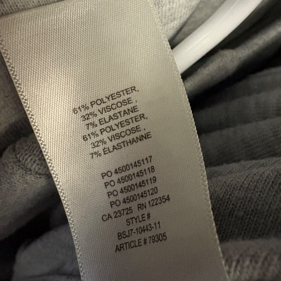 Wilfred Free Lounge Set - Picture 7 of 8